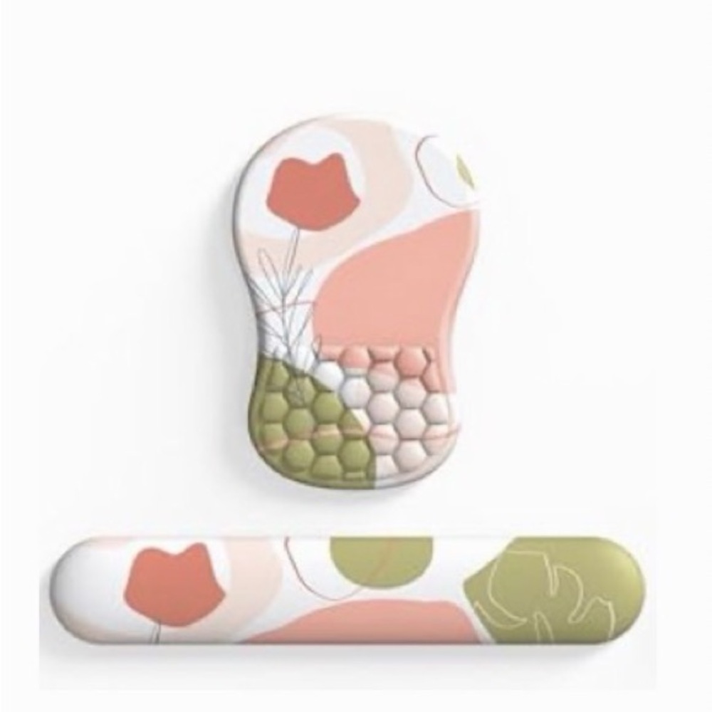 Stylish, Ergonomic Mouse Pad and Wrist Rest Set🩷